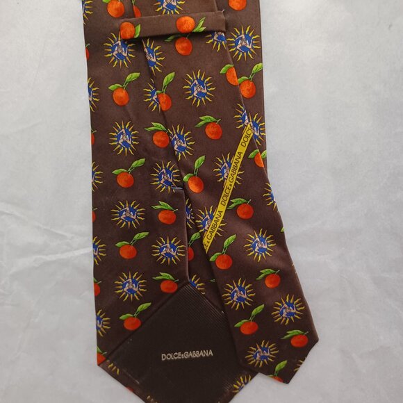 Dulce & Gabana Silk Tie - Picture 3 of 3